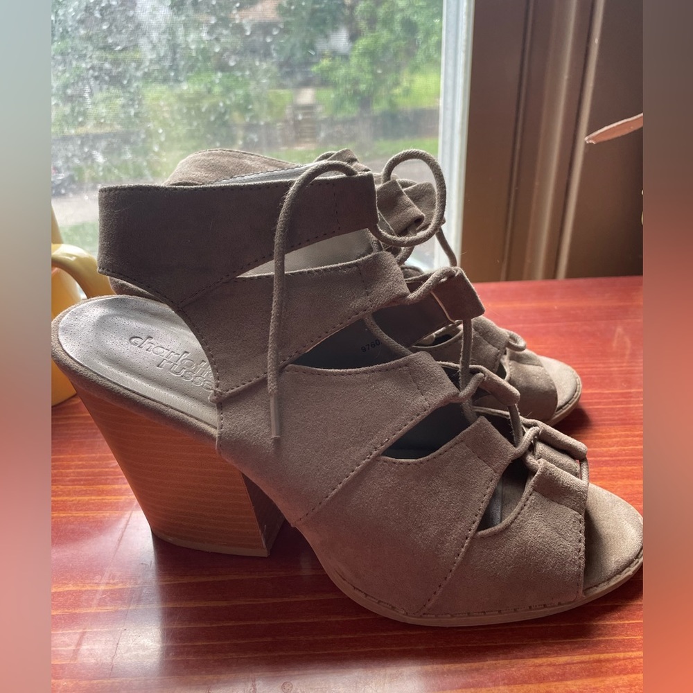 Charlotte Russe tan heels